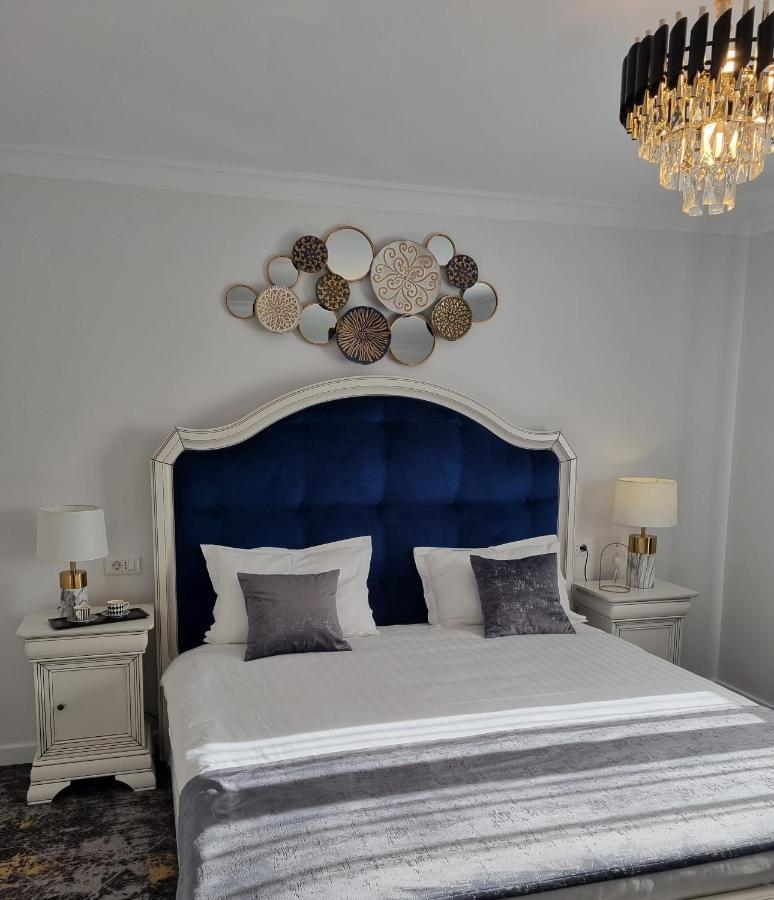 Tesa Boutique Hotel Tirgu Neamt Εξωτερικό φωτογραφία